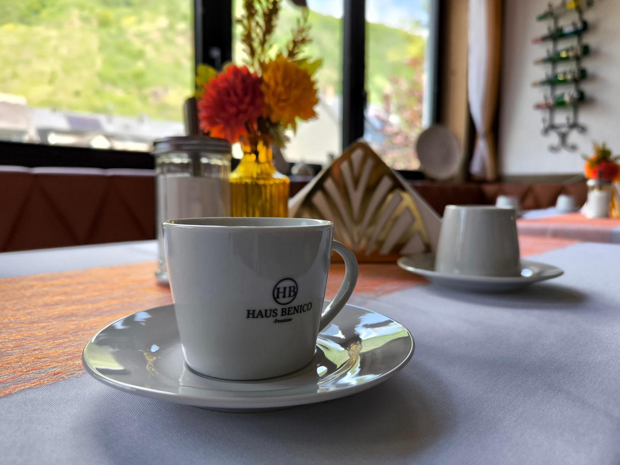 Haus Benico -Pension- Эрнст Экстерьер фото