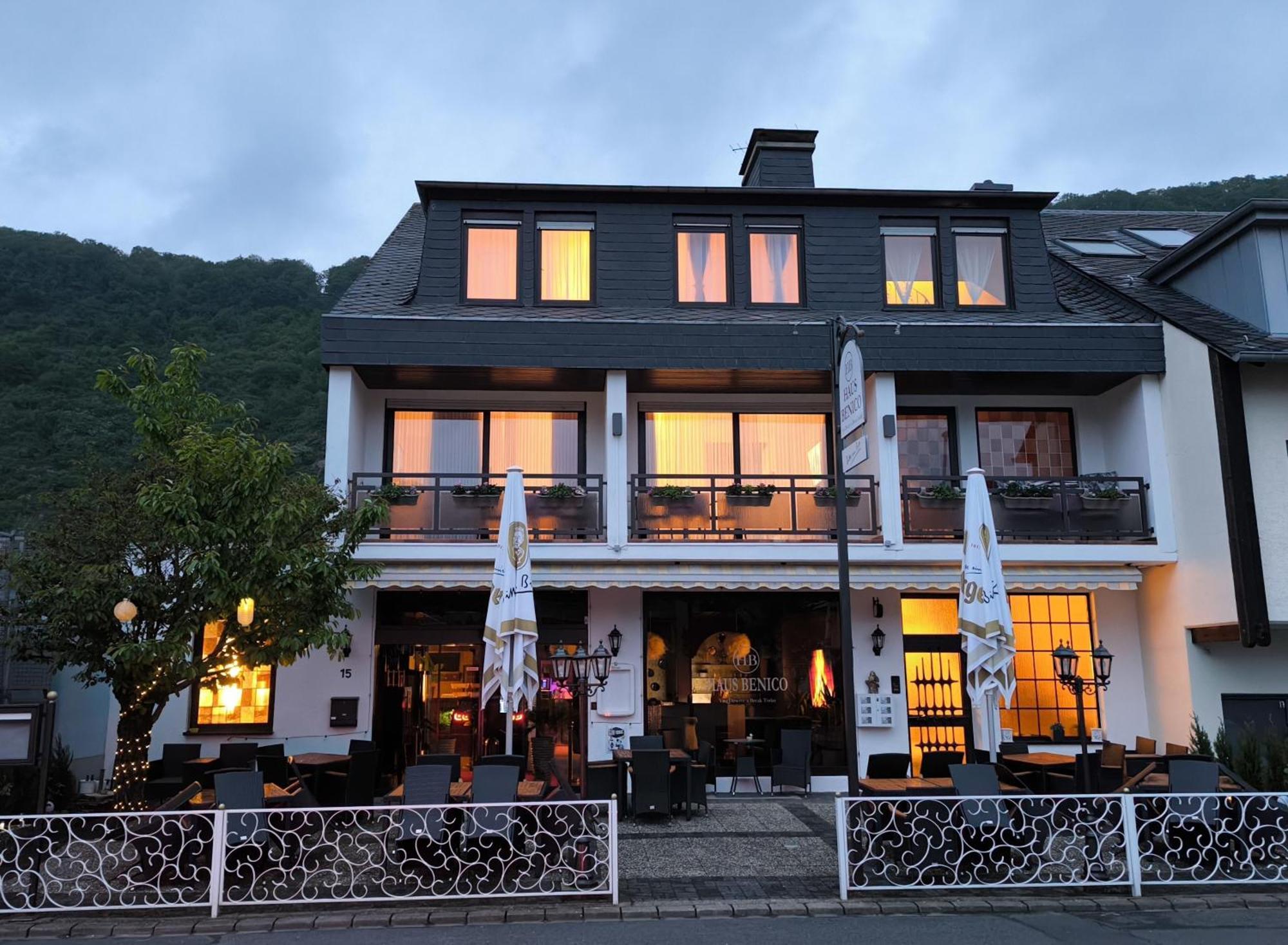 Haus Benico -Pension- Эрнст Экстерьер фото