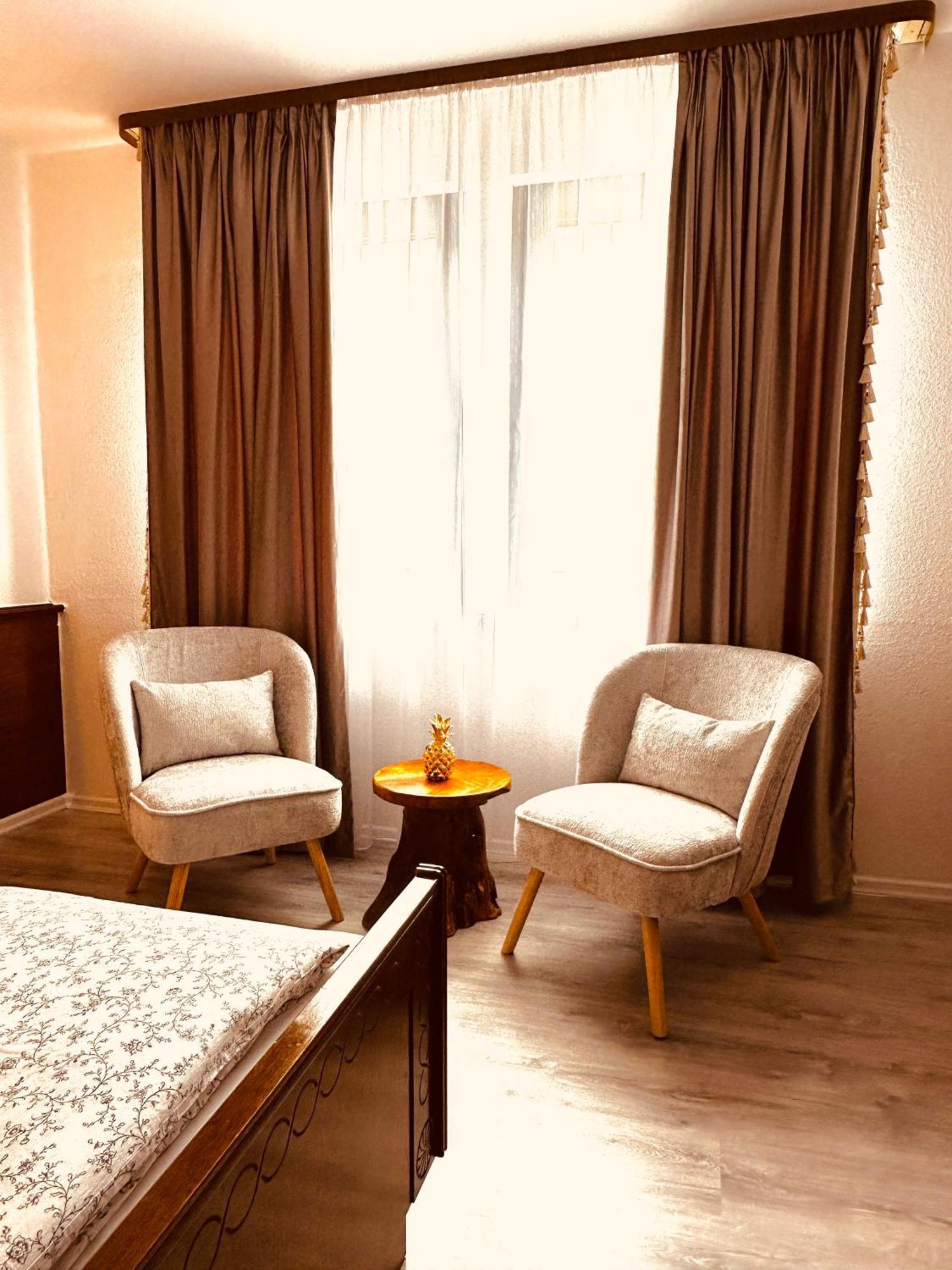 Haus Benico -Pension- Эрнст Экстерьер фото